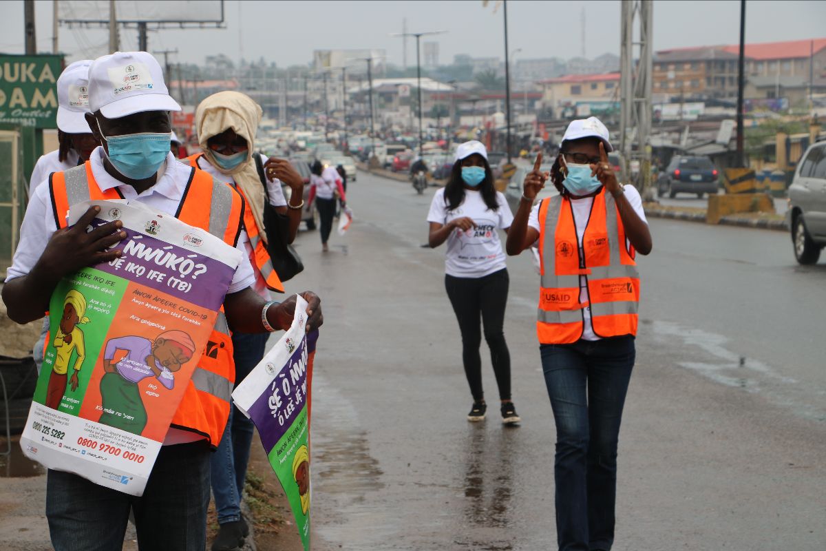 Check Am O! tuberculosis campaign workers